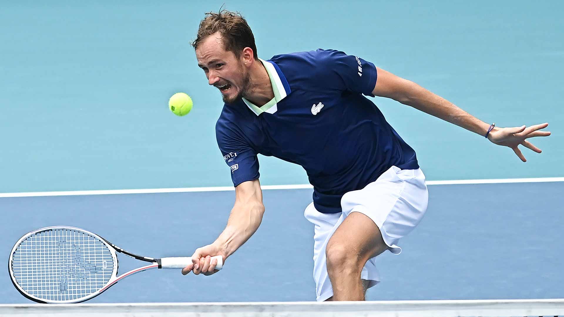 Tokyo Take-Off! Shapovalov Serves Past Johnson