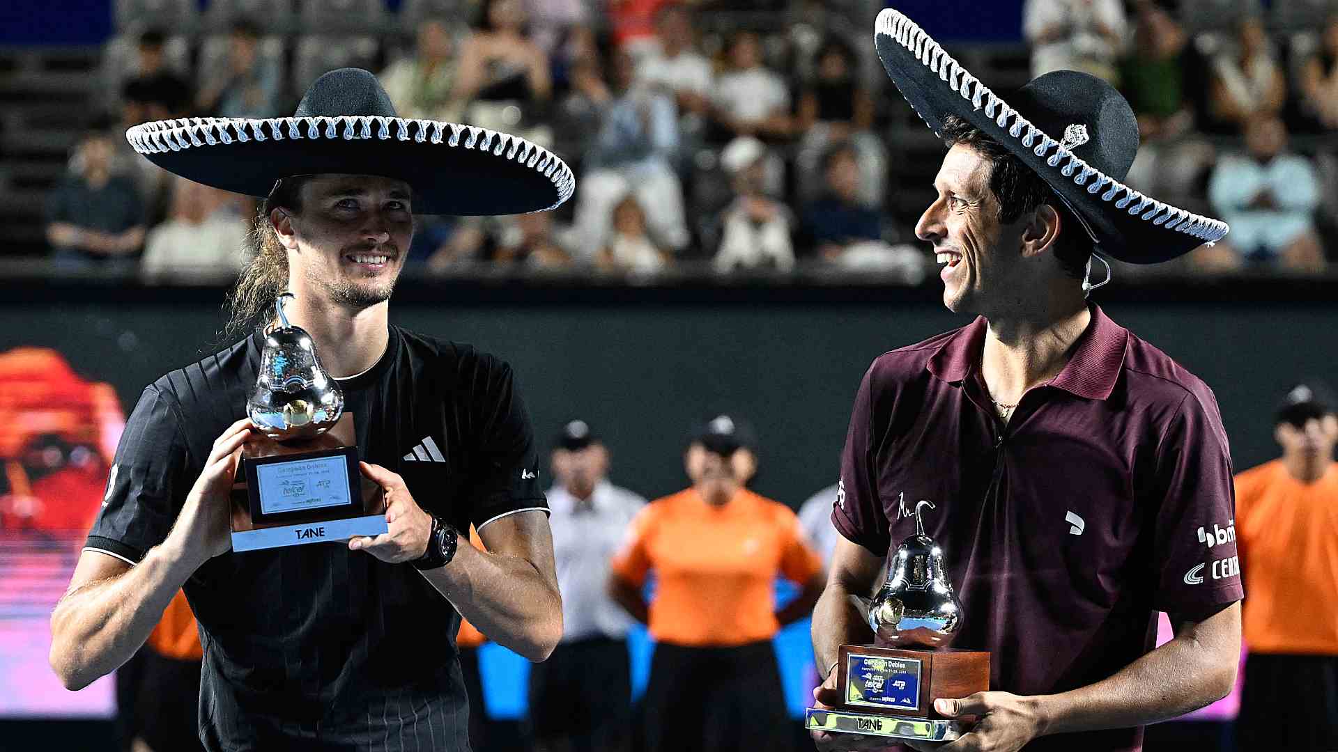Alexander Zverev and Marcelo Melo win the Acapulco doubles title.